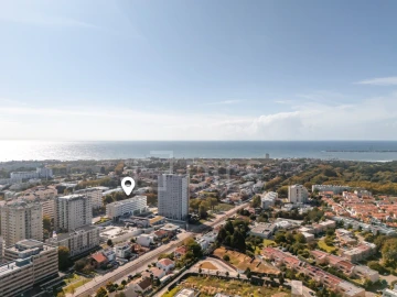 Apartamento T3 para Venda em Aldoar, Foz do Douro e Nevogilde