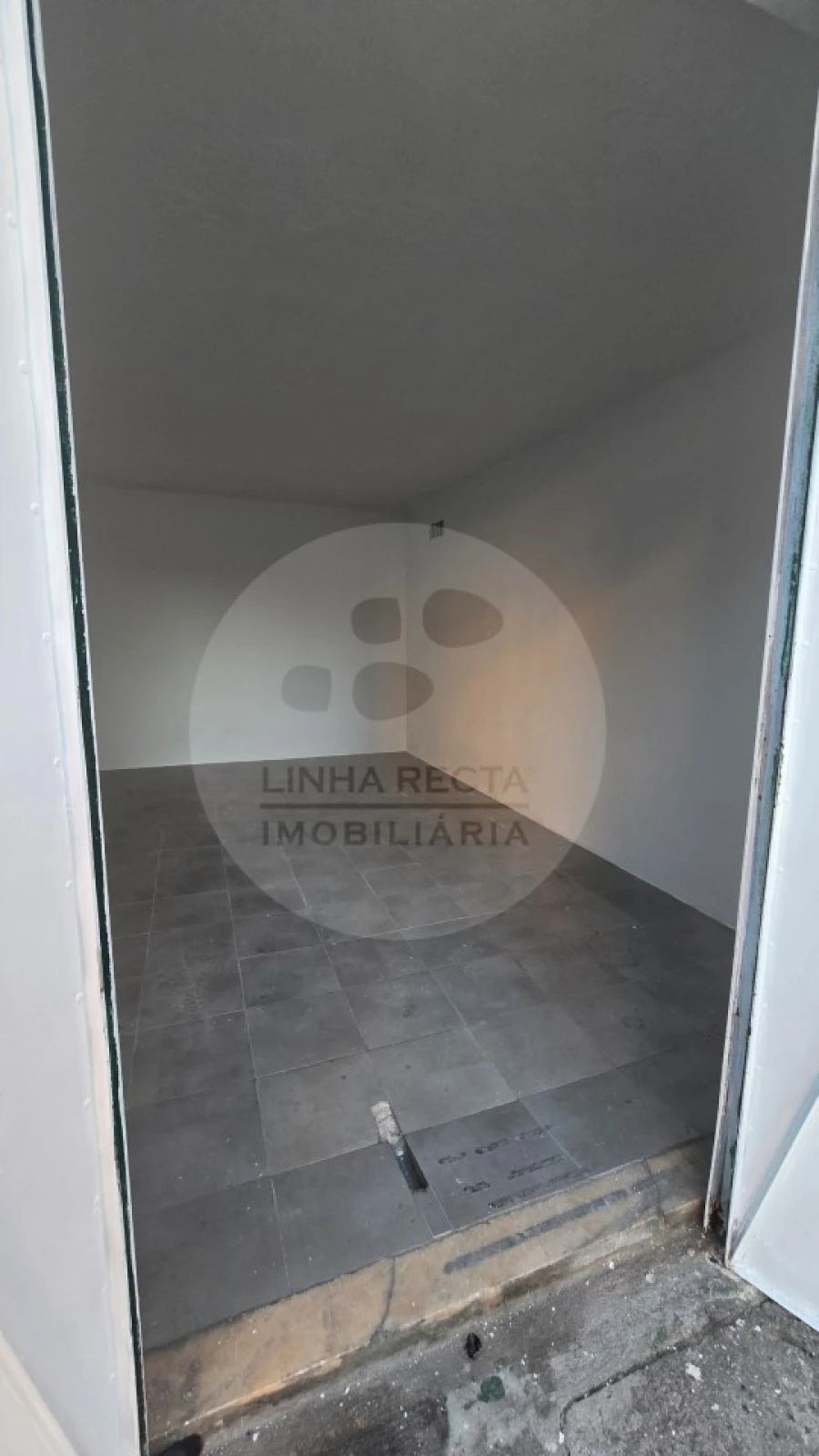 Garagem para Venda em União das Freguesias de Setúbal Foto 9