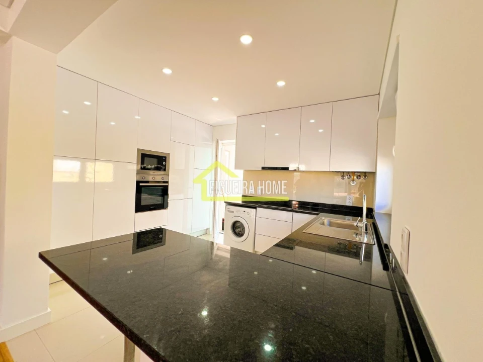 Apartamento T3 para Venda em Buarcos Foto 6