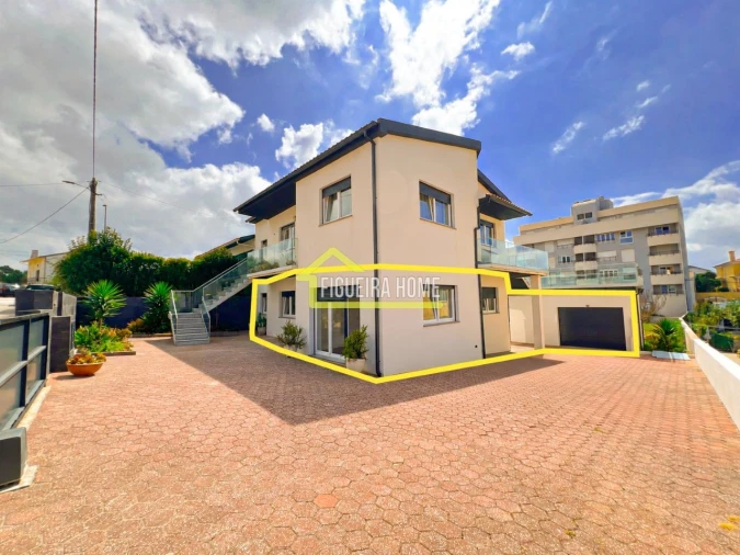 Apartamento T3 para Venda em Buarcos Foto 2