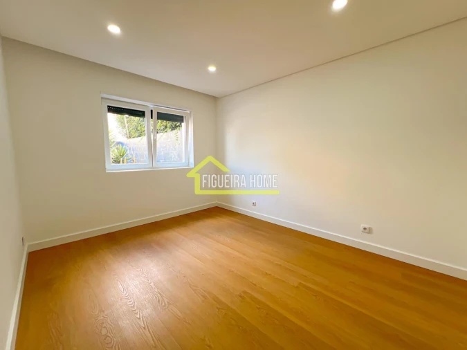 Apartamento T3 para Venda em Buarcos Foto 16