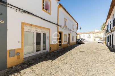 Moradia T2 para Venda em Évora (São Mamede, Sé, São Pedro e Santo Antão)