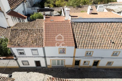 Moradia T2 para Venda em Évora (São Mamede, Sé, São Pedro e Santo Antão)