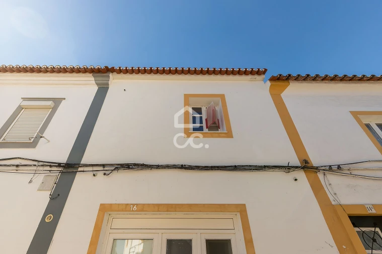 Moradia T2 para Venda em Évora (São Mamede, Sé, São Pedro e Santo Antão) Foto 7