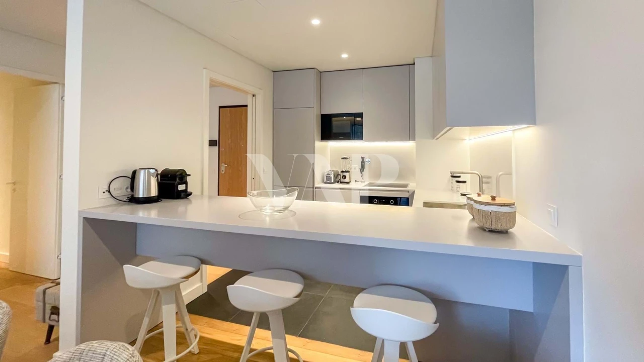 Apartamento T2 para Venda em Quarteira Foto 3