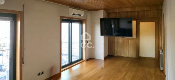 Apartamento T2 para Venda em Selho (São Jorge)