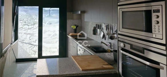 Apartamento T2 para Venda em Selho (São Jorge)