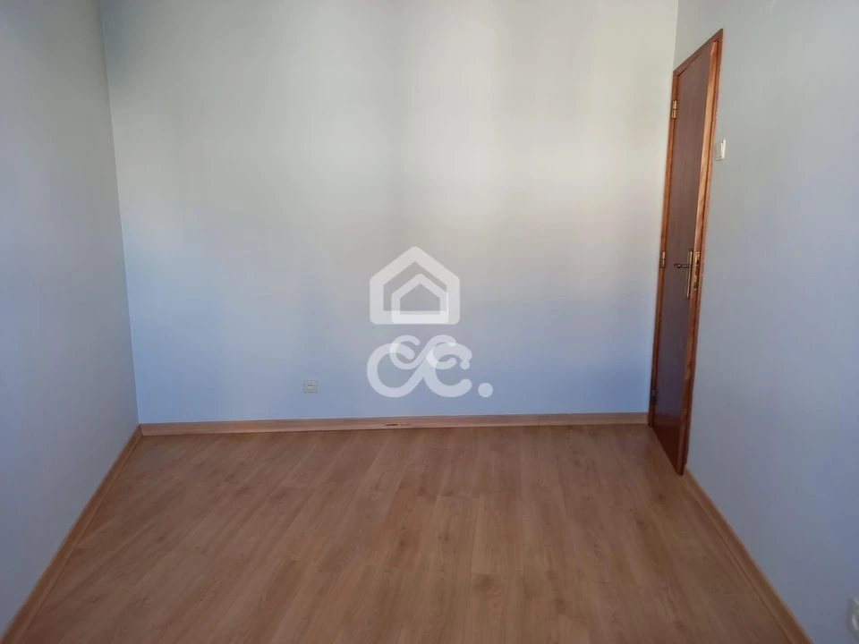 Apartamento T2 para Venda em Beja (Santiago Maior e São João Baptista) Foto 7