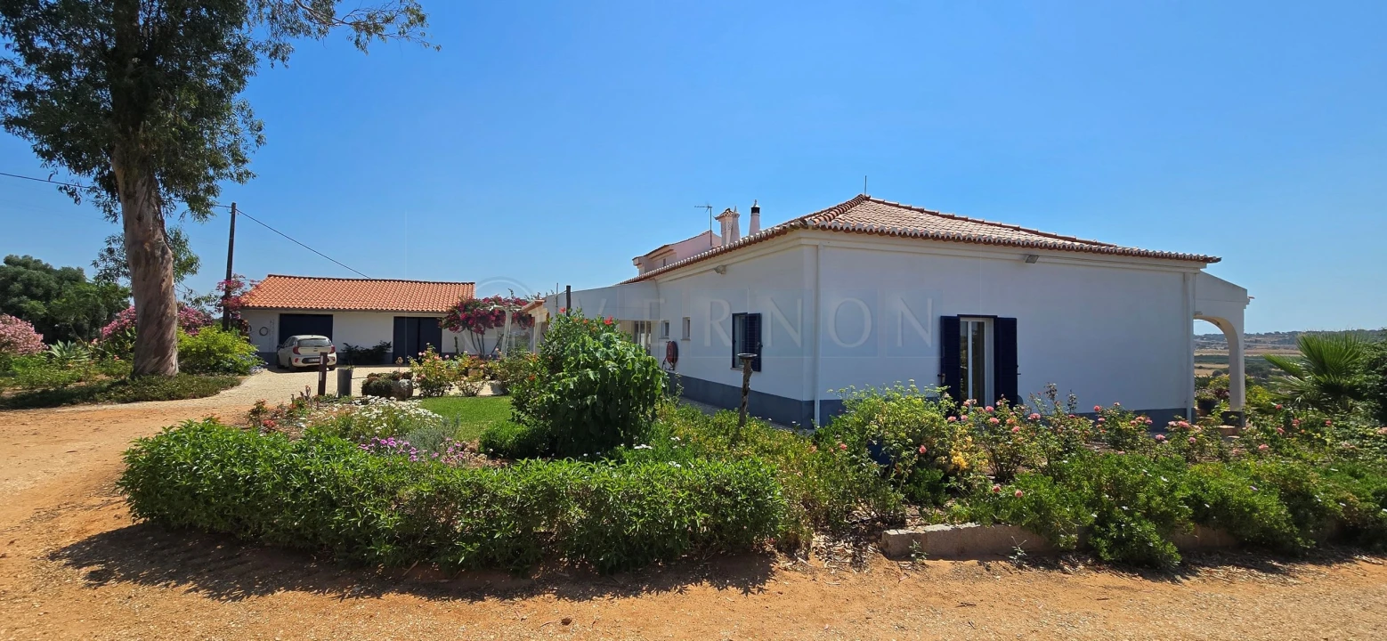 Quinta T3 para Venda em Silves Foto 23