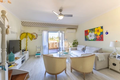 Apartamento T4 para Venda em Portimão