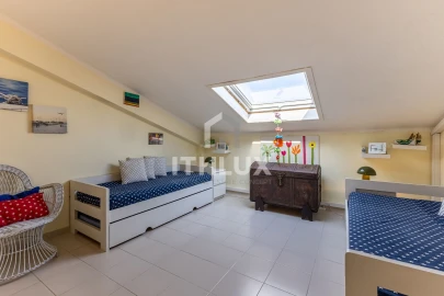Apartamento T4 para Venda em Portimão