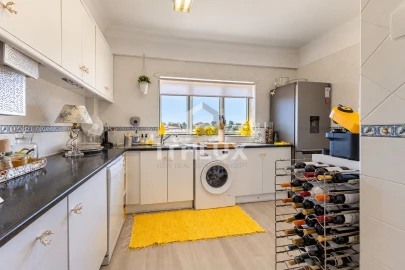 Apartamento T4 para Venda em Portimão