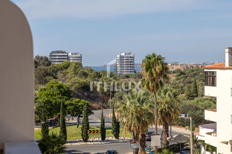 Apartamento T4 para Venda em Portimão Foto 23
