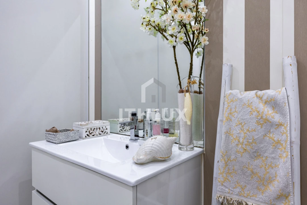 Apartamento T4 para Venda em Portimão Foto 8