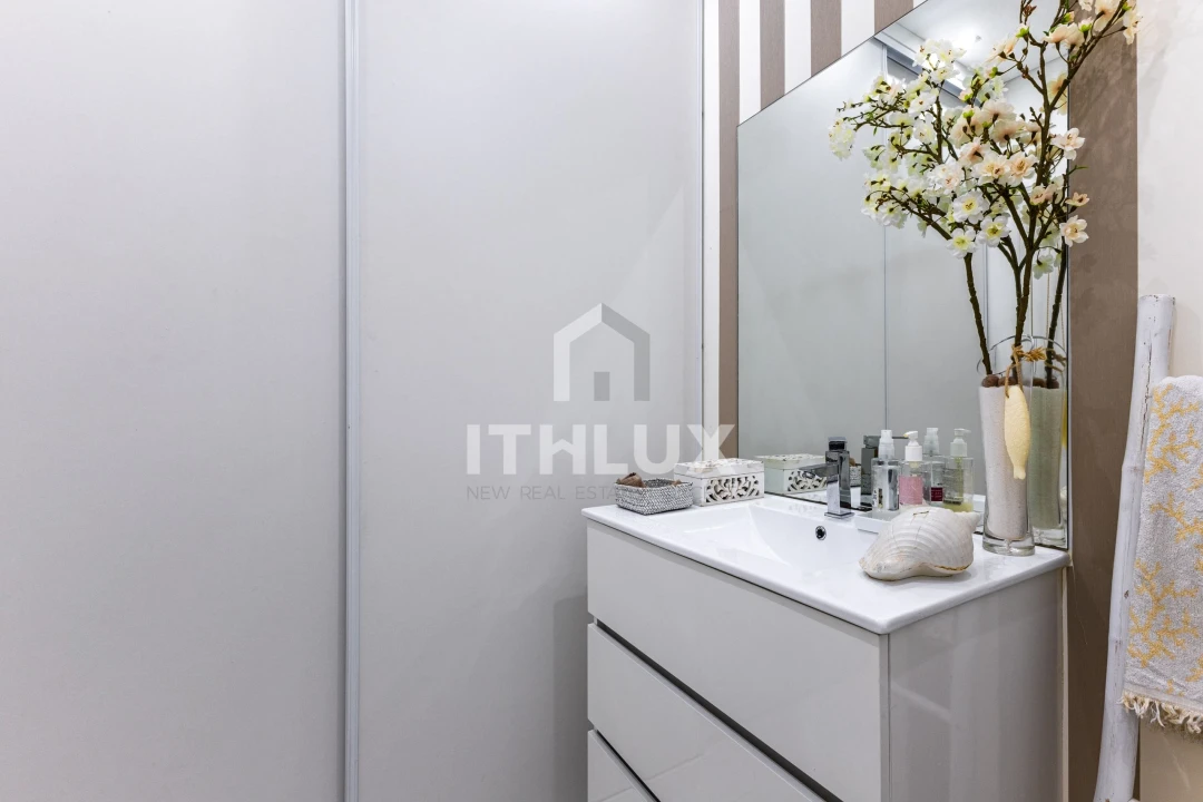 Apartamento T4 para Venda em Portimão Foto 9