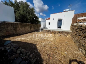 Moradia T3 para Venda em Azinhal