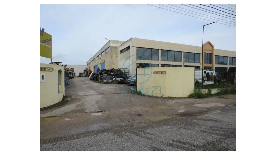 Armazém para Venda em Palmela