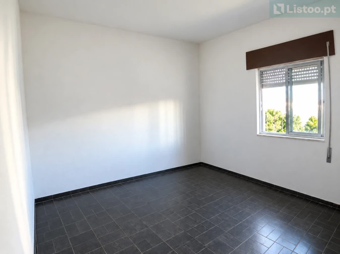 Moradia T3 para Venda em Santa Maria do Castelo e Santiago e Santa Susana Foto 15