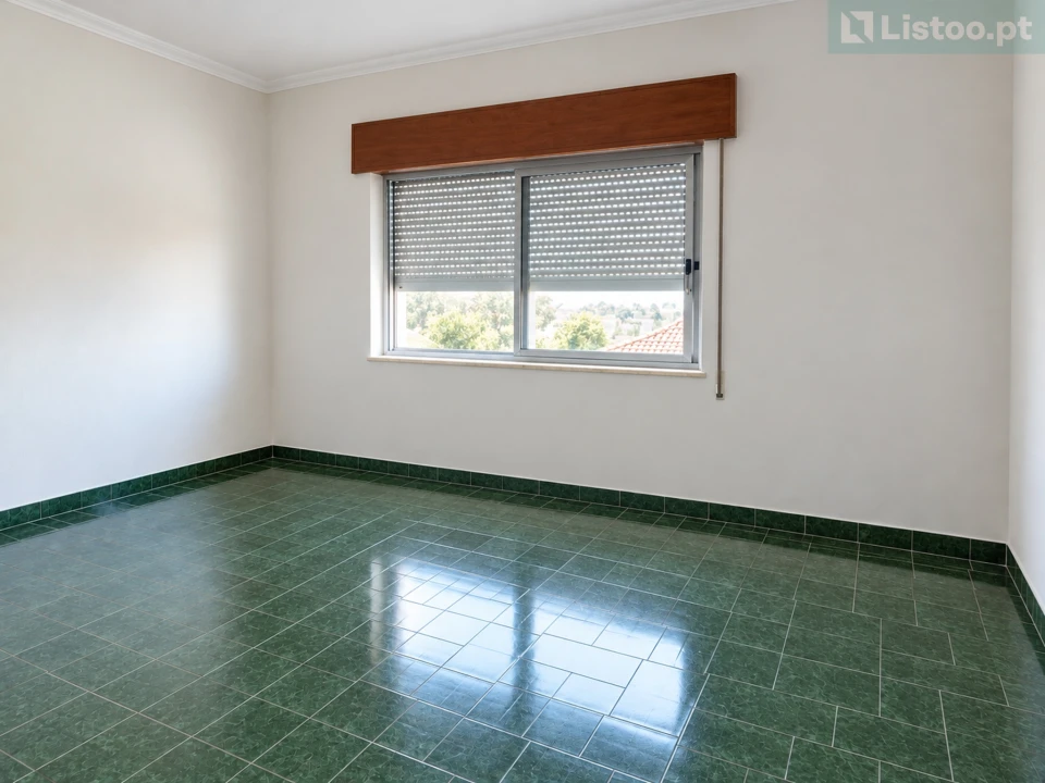 Moradia T3 para Venda em Santa Maria do Castelo e Santiago e Santa Susana Foto 13