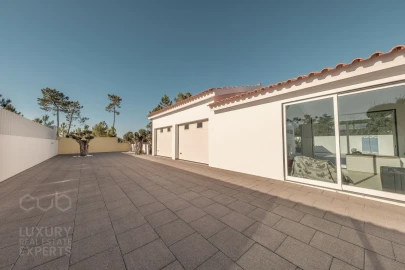 Apartamento T5 para Venda em Corroios