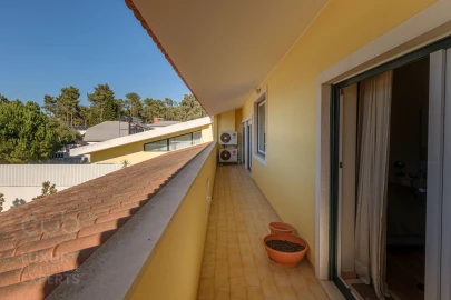 Apartamento T5 para Venda em Corroios