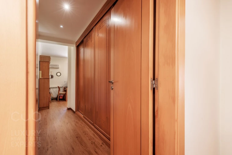 Apartamento T5 para Venda em Corroios Foto 46
