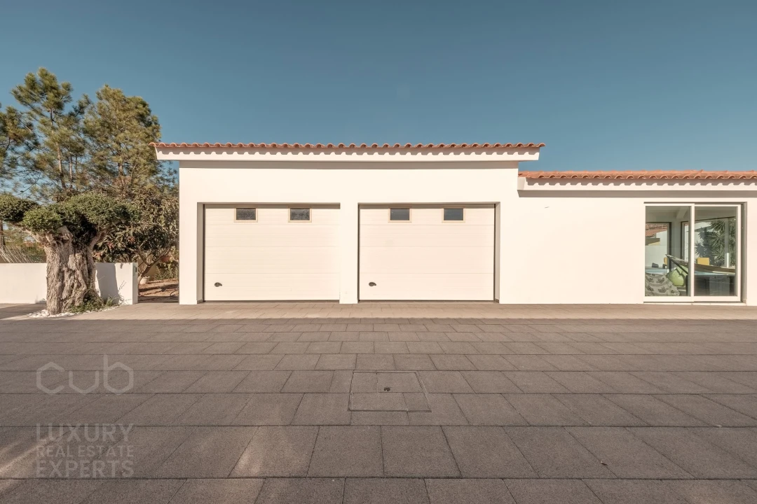Apartamento T5 para Venda em Corroios Foto 12