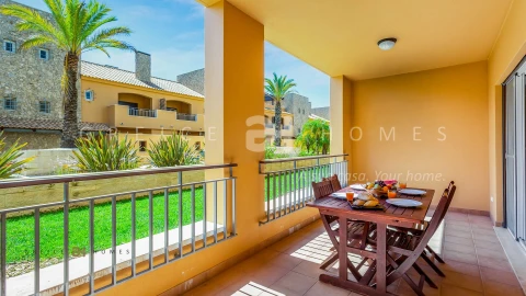 Apartamento T2 para Venda em Quarteira