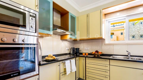 Apartamento T2 para Venda em Quarteira
