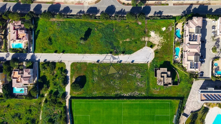 Terreno para Venda em Lagos (São Sebastião e Santa Maria)