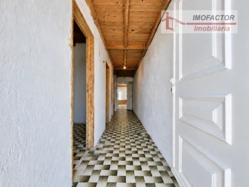 Moradia T1 para Venda em Perais