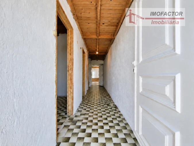 Moradia T1 para Venda em Perais Foto 2
