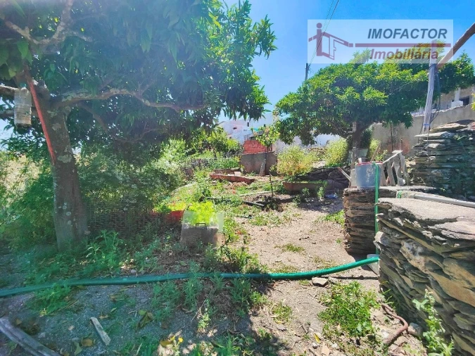 Moradia T1 para Venda em Perais Foto 18