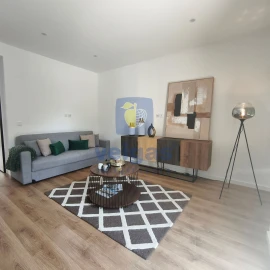 Apartamento T3 para Venda em Benfica