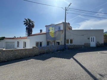 Moradia T4 para Venda em Peniche