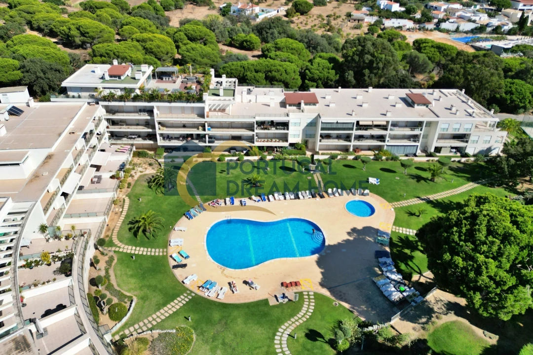 Apartamento T1 para Venda em Albufeira e Olhos de Água Foto 19
