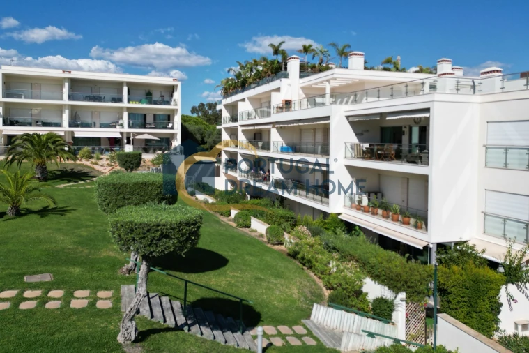 Apartamento T1 para Venda em Albufeira e Olhos de Água Foto 24