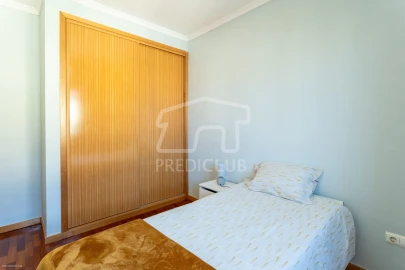 Apartamento T2 para Venda em Caniço
