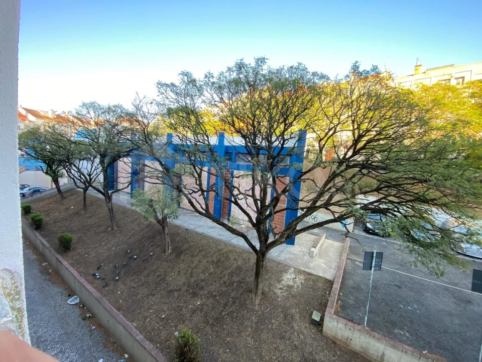 Apartamento T2 para Venda em Venteira Foto 15