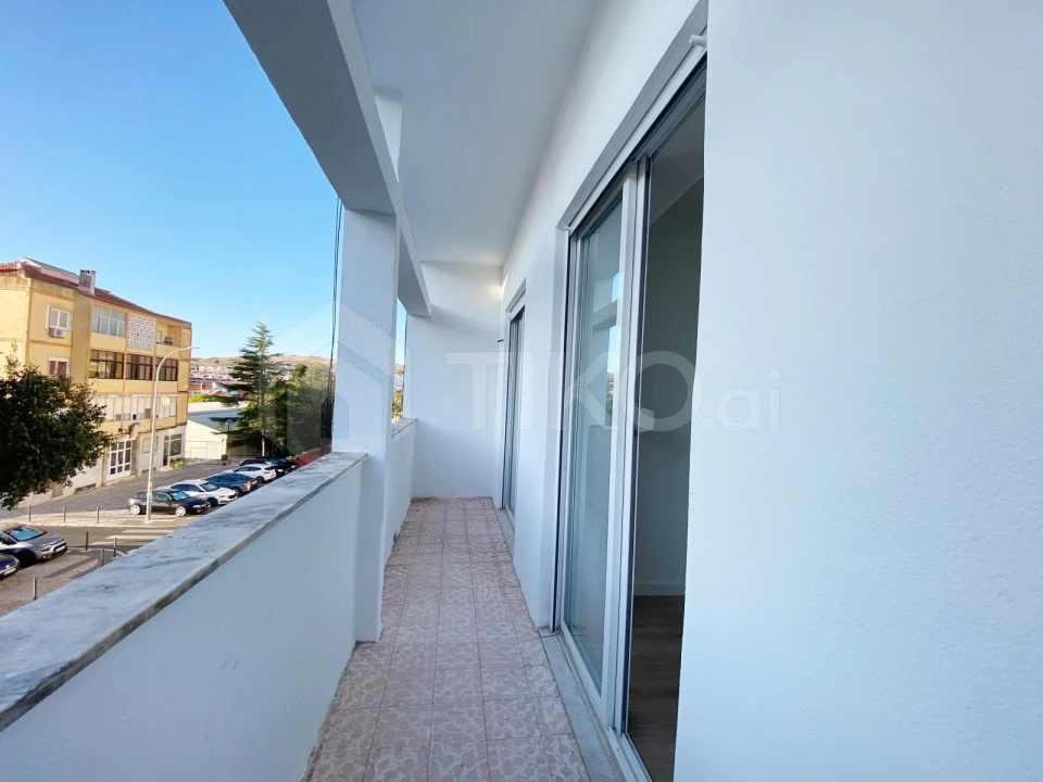 Apartamento T2 para Venda em Venteira Foto 12