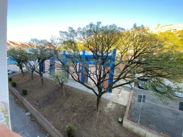 Apartamento T2 para Venda em Venteira