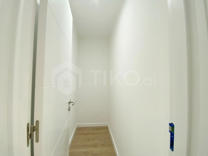 Apartamento T2 para Venda em Venteira Foto 5