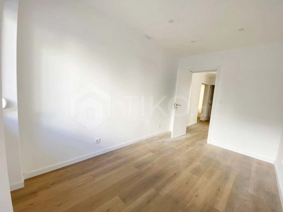 Apartamento T3 para Venda em Falagueira-Venda Nova Foto 12