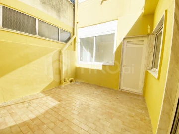 Apartamento T3 para Venda em Falagueira-Venda Nova