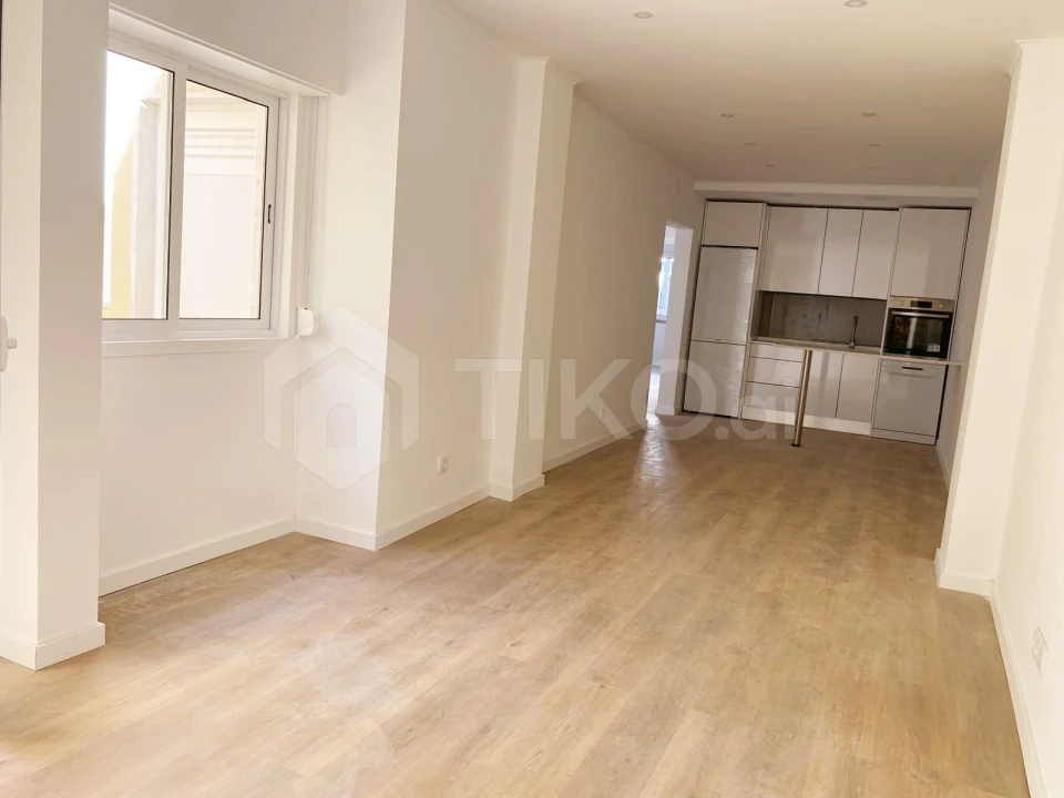 Apartamento T3 para Venda em Falagueira-Venda Nova Foto 8