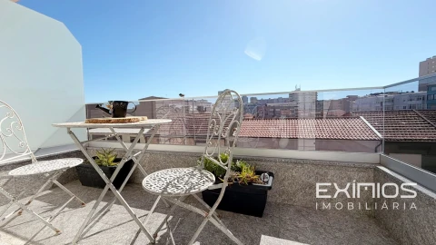Apartamento T2 para Venda em Póvoa de Varzim, Beiriz e Argivai