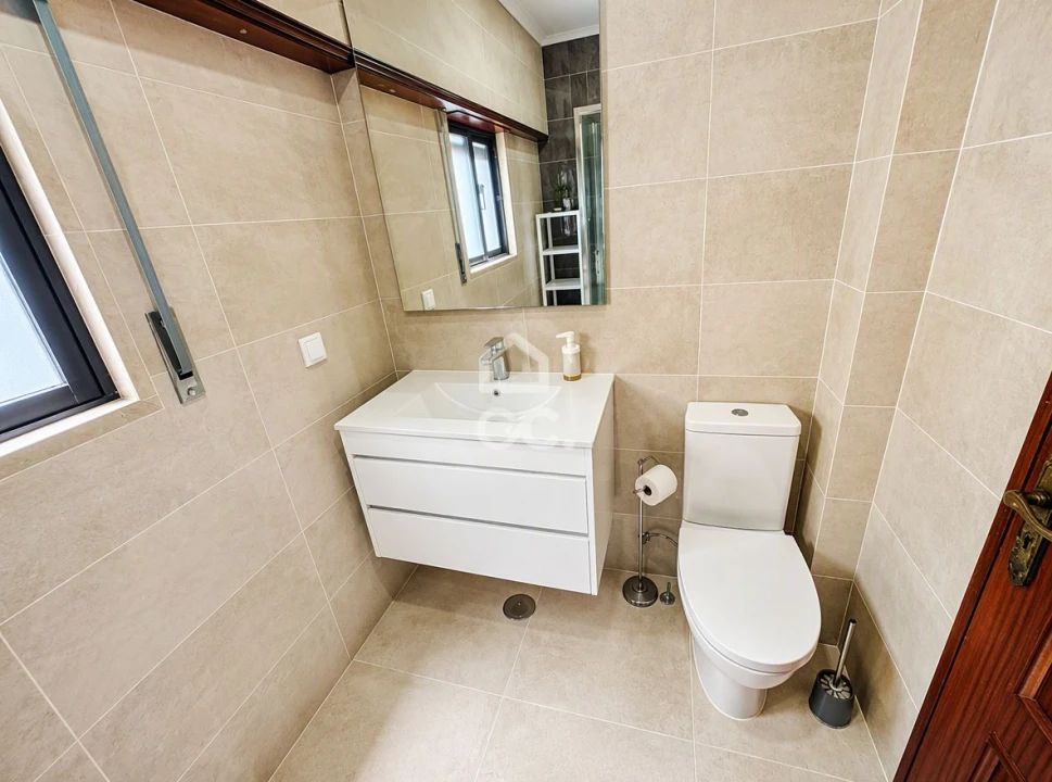 Apartamento T3 para Arrendamento em Loures Foto 14