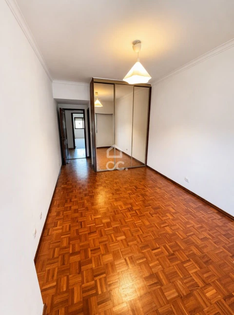 Apartamento T3 para Arrendamento em Loures