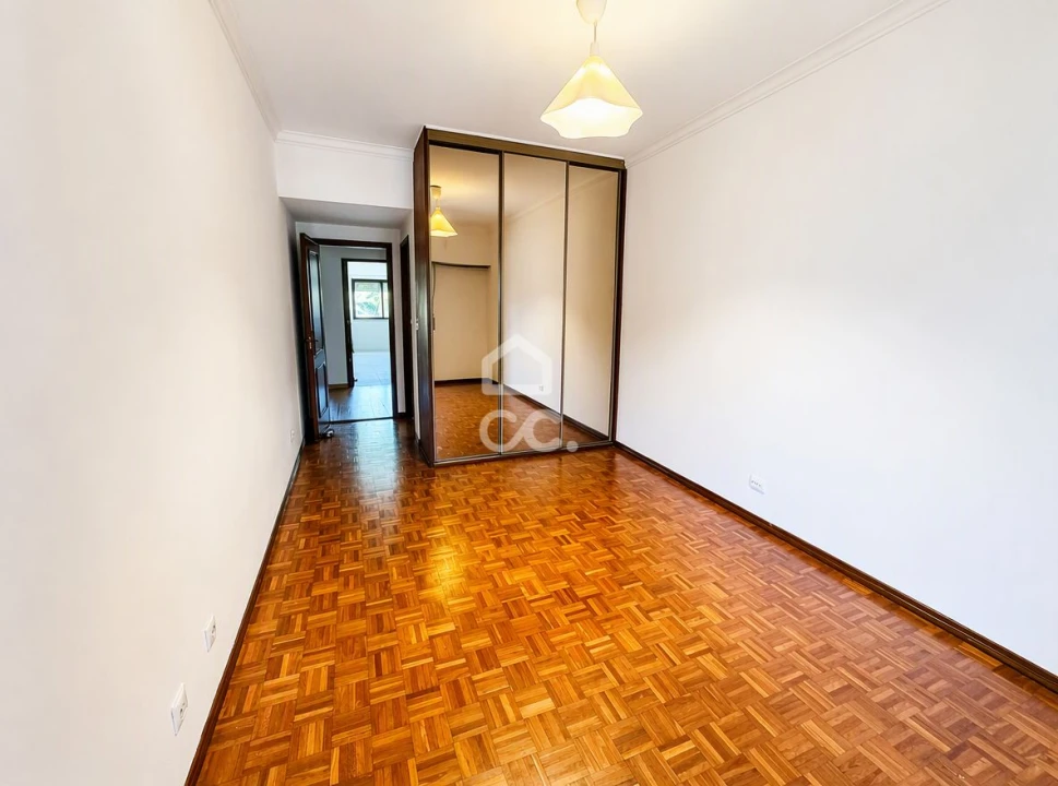 Apartamento T3 para Arrendamento em Loures Foto 16