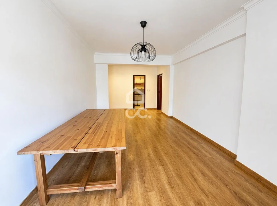 Apartamento T3 para Arrendamento em Loures Foto 4